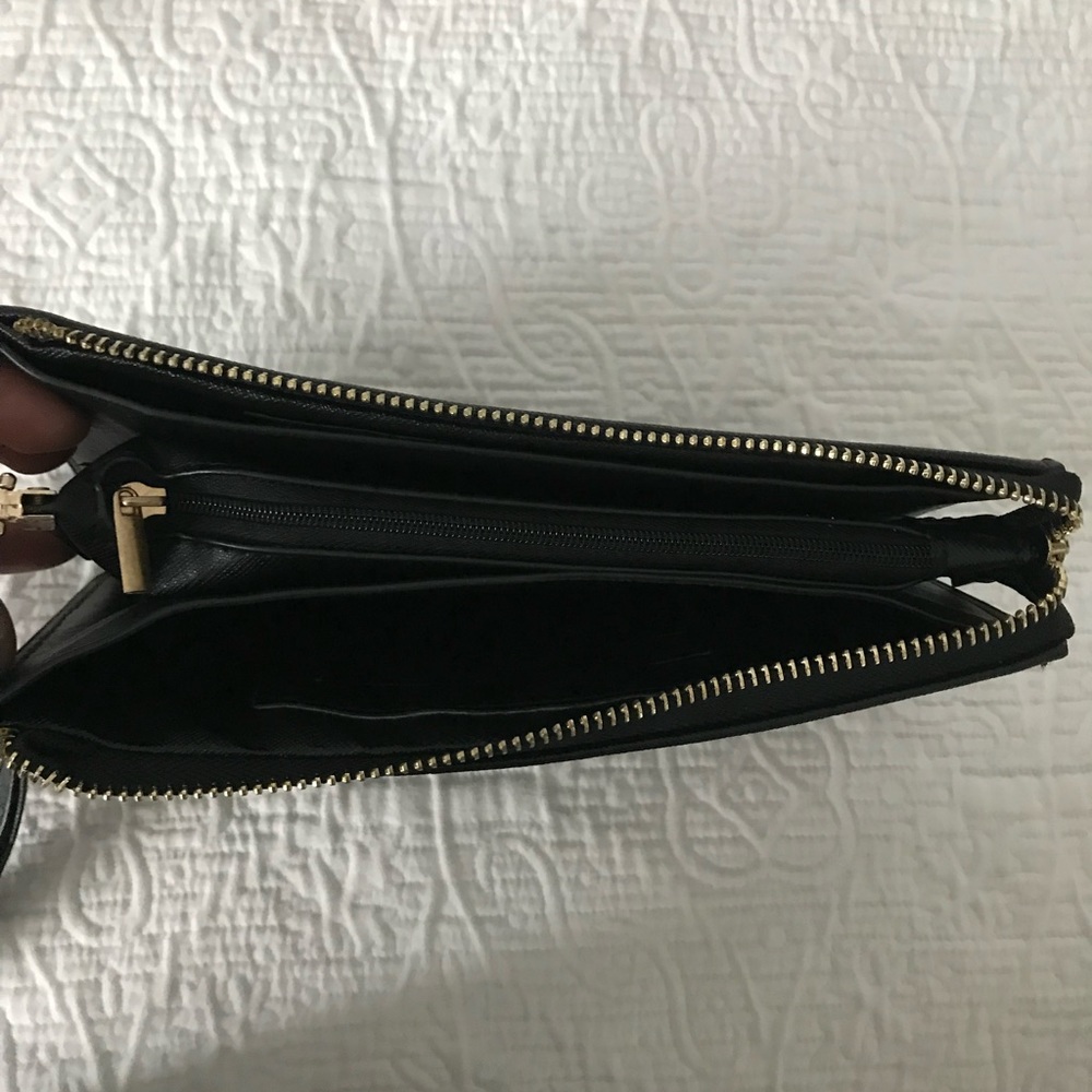 Wallet - Picture 3 of 3